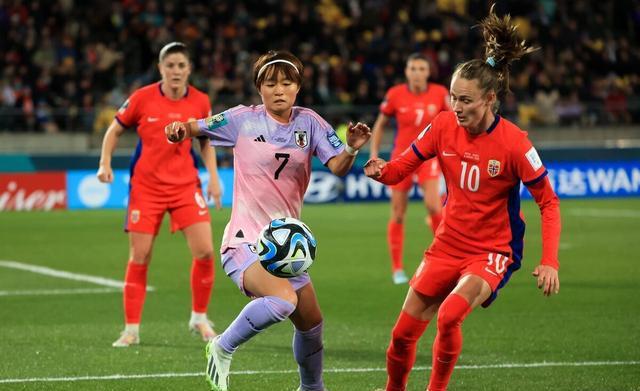 挪威女足展现实力，多次获得国际比赛冠军