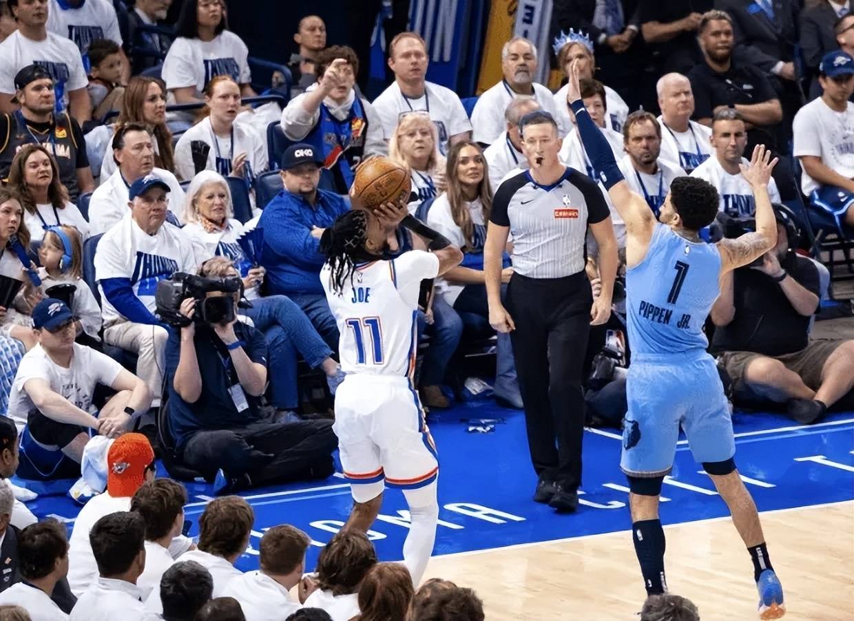 灰熊大胜老鹰，莫兰特雷老少联手打出精彩表演