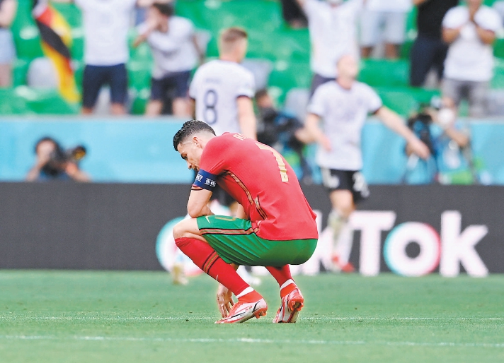 罗马客场告捷，取得关键胜利的简单介绍