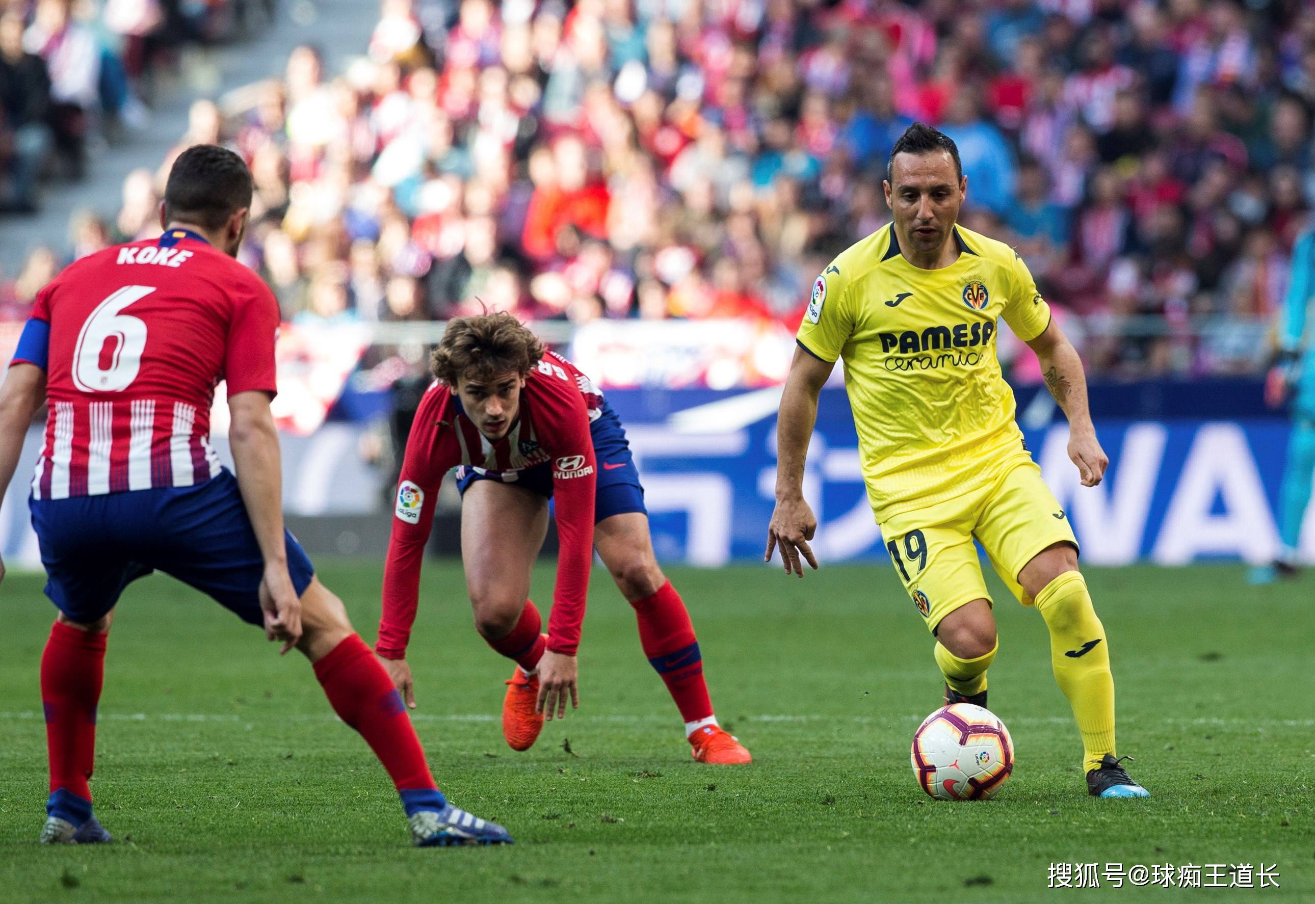 包含里尔遭遇连败，排名再度下滑的词条