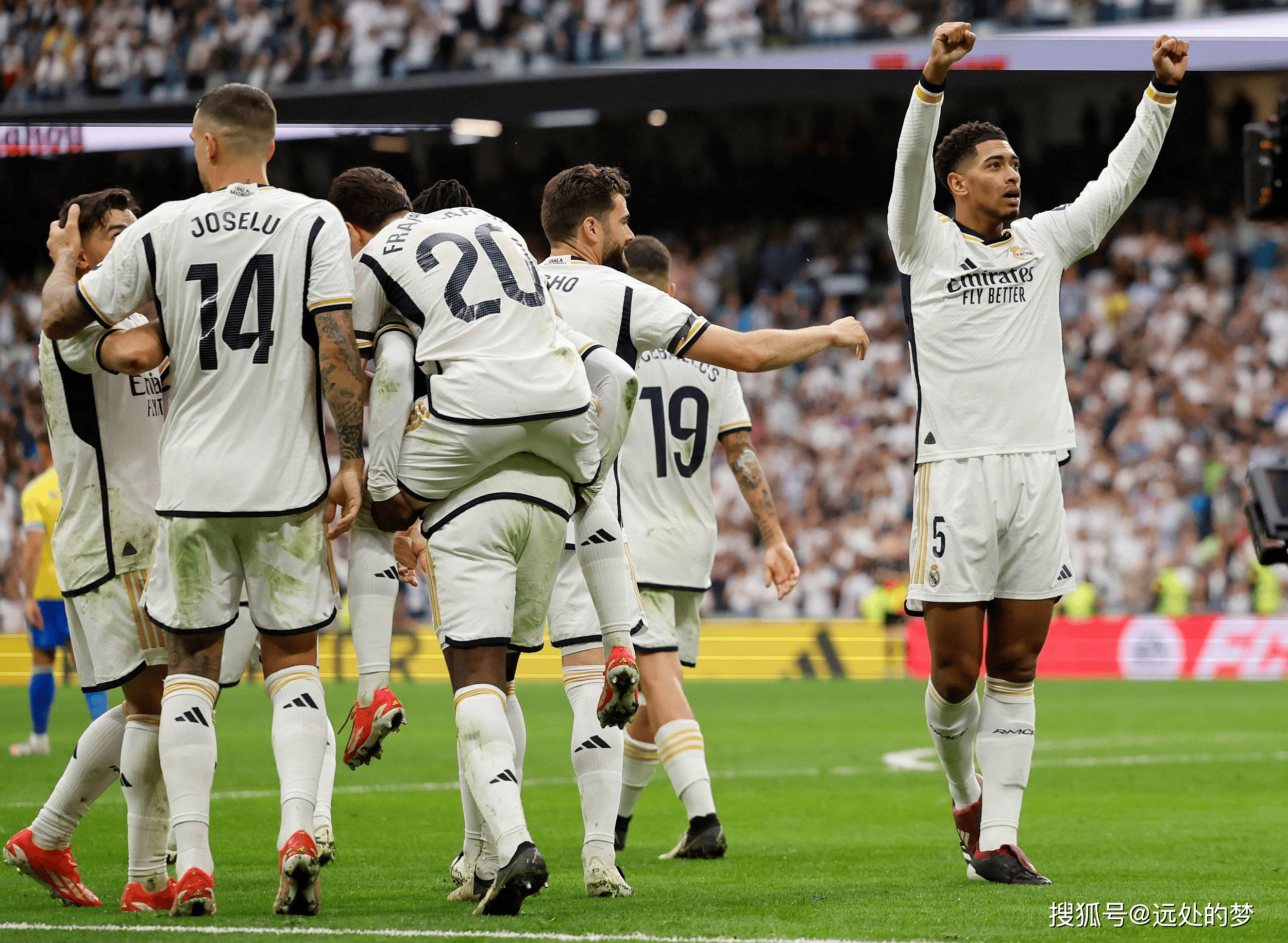 皇马逆袭取胜，小组赛收官积极向上的简单介绍