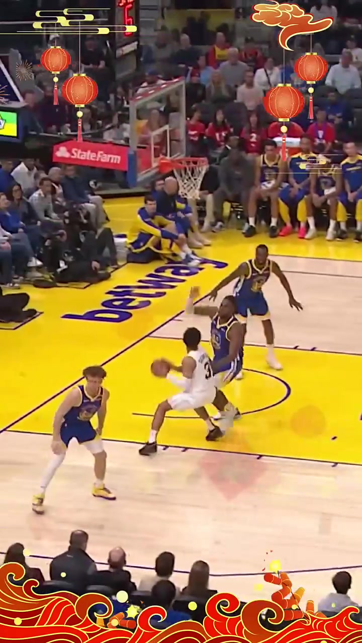 关于抢断助攻后场速度迅猛实现快攻得分的信息