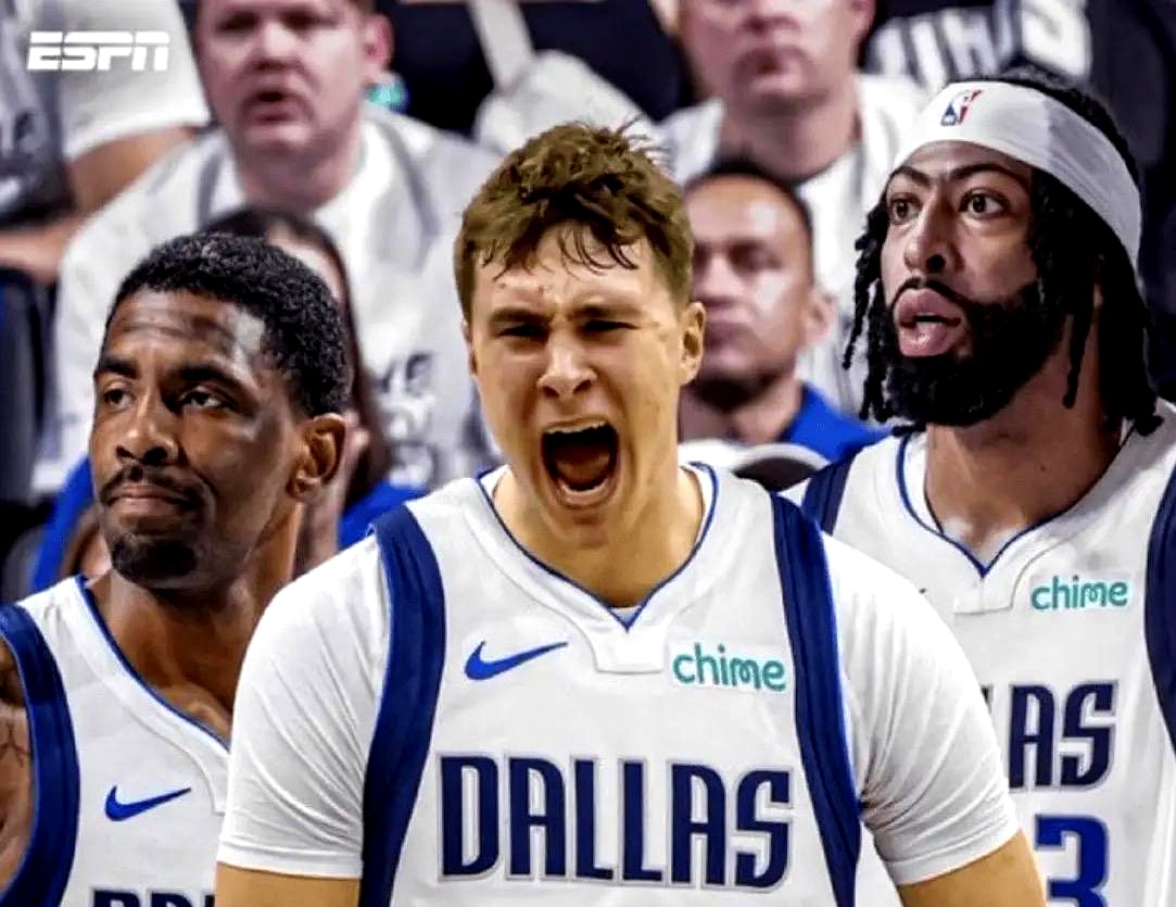 爵士队员表现出色，大胜对手