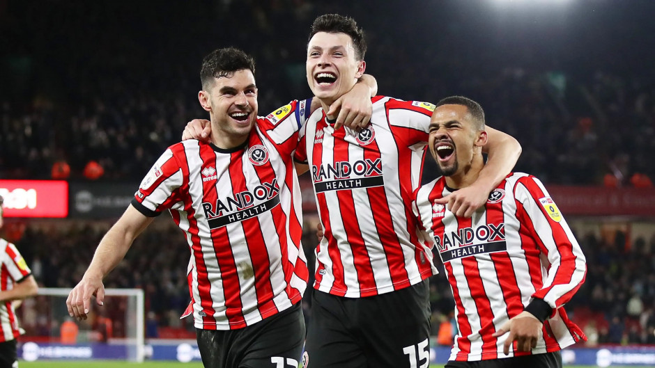 爱游戏APP-包含布莱顿战平谢菲联，积分继续领先保级区的词条