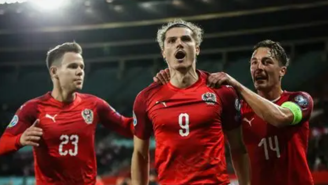 欧国联比赛成为焦点，球员火力全开