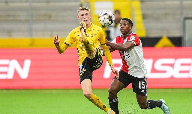 爱游戏官网-包含瑞典队遭遇两连败，出线梦想遥不可及的词条