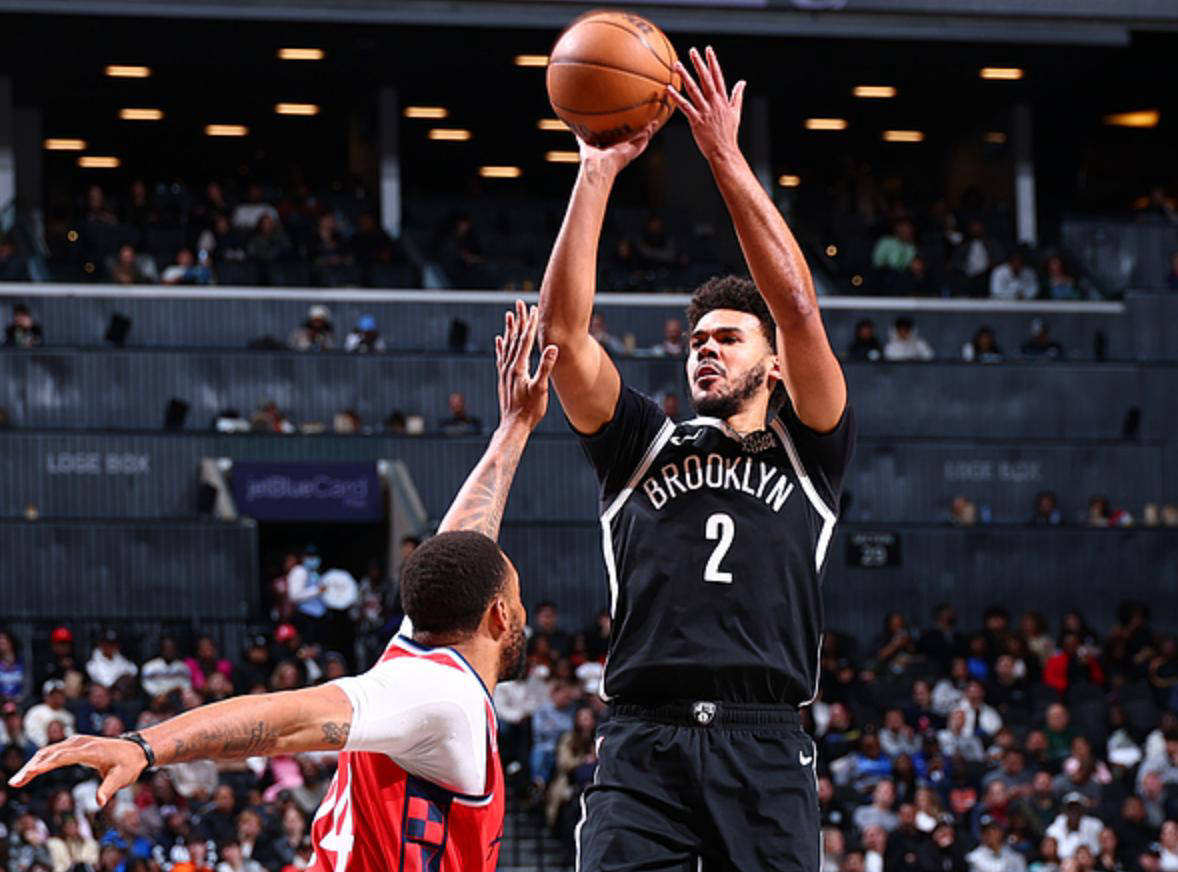 爱游戏tv-快船取胜篮网，伦纳德再次神勇