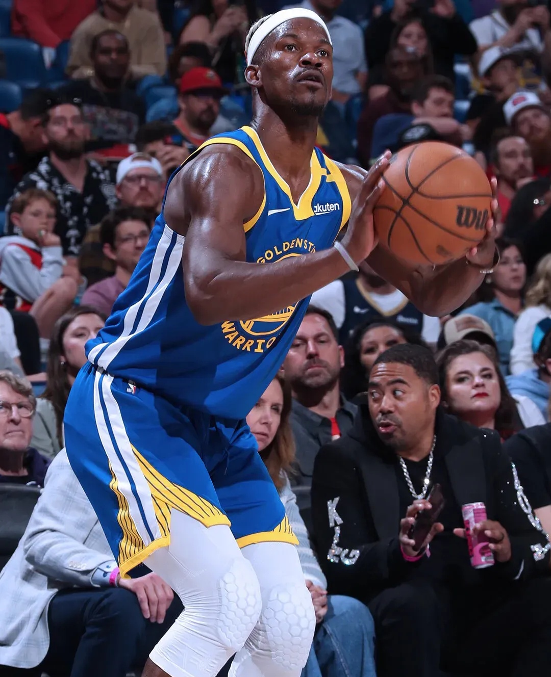 马刺逆转勇士取得四连胜 马刺逆转勇士取得四连胜