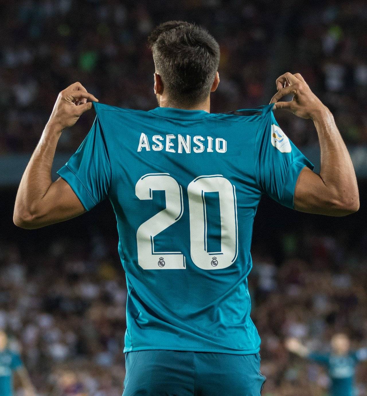 瓦伦西亚主场告捷，走出低谷