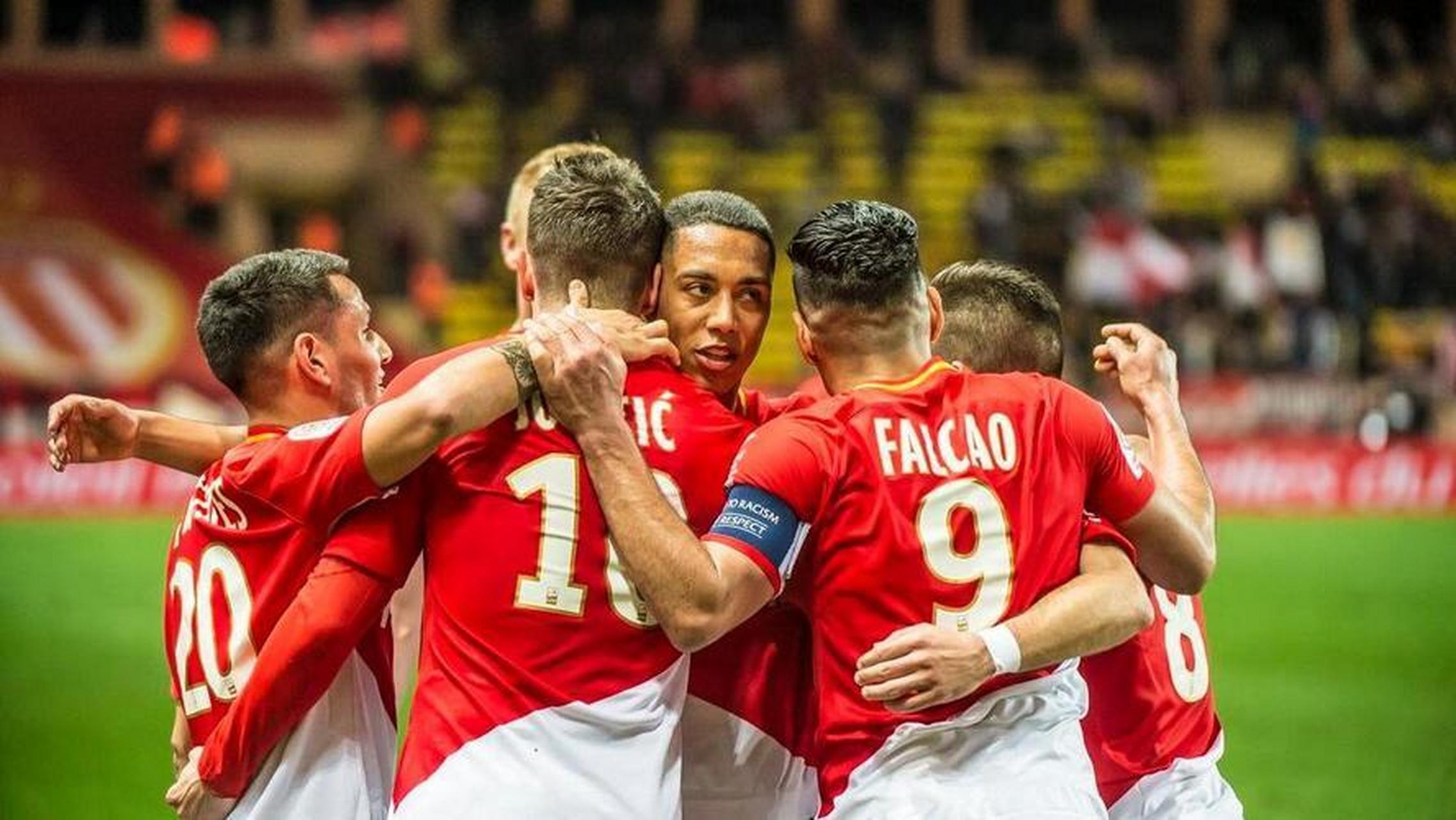 法甲球队在比赛中力克对手，赢得关键胜利