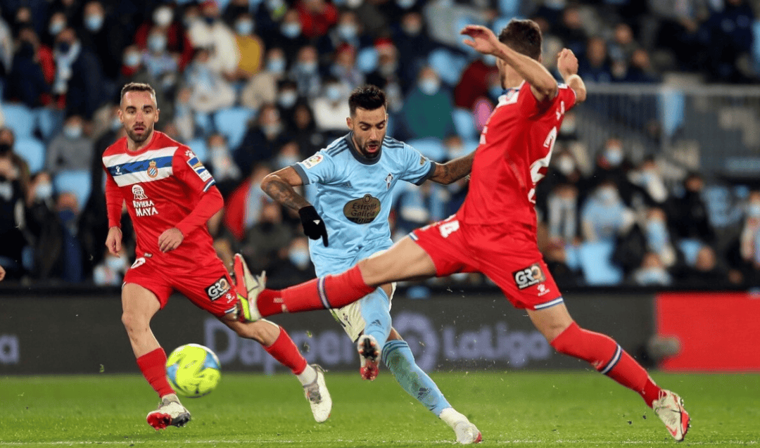 包含赫塔费成功打破客场魔咒，实现胜局的词条