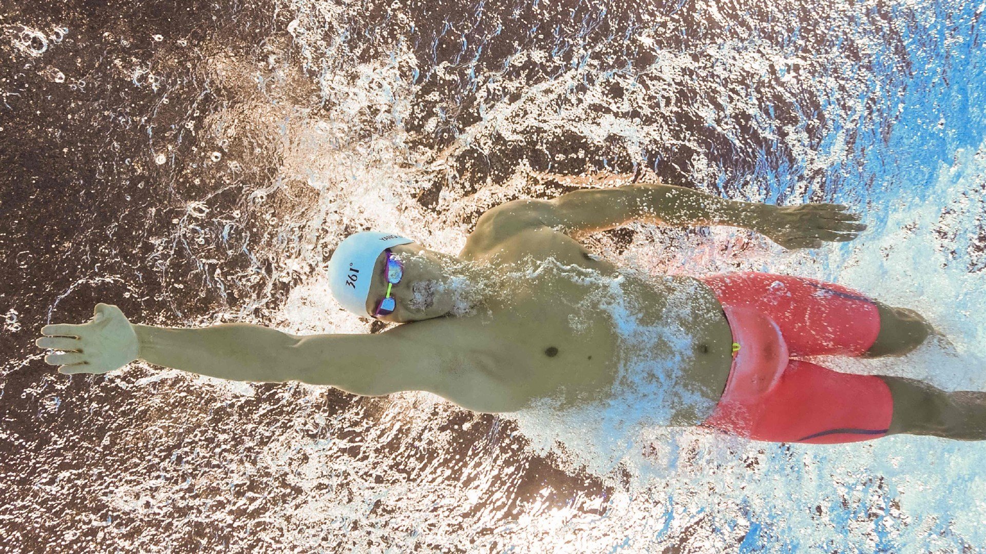 绿茵争冠映照赛场 华南虎啸震三晋